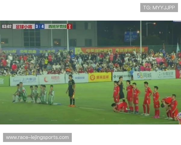 足球球星卡开盒马赛克现象解析及其对收藏市场的影响与未来趋势